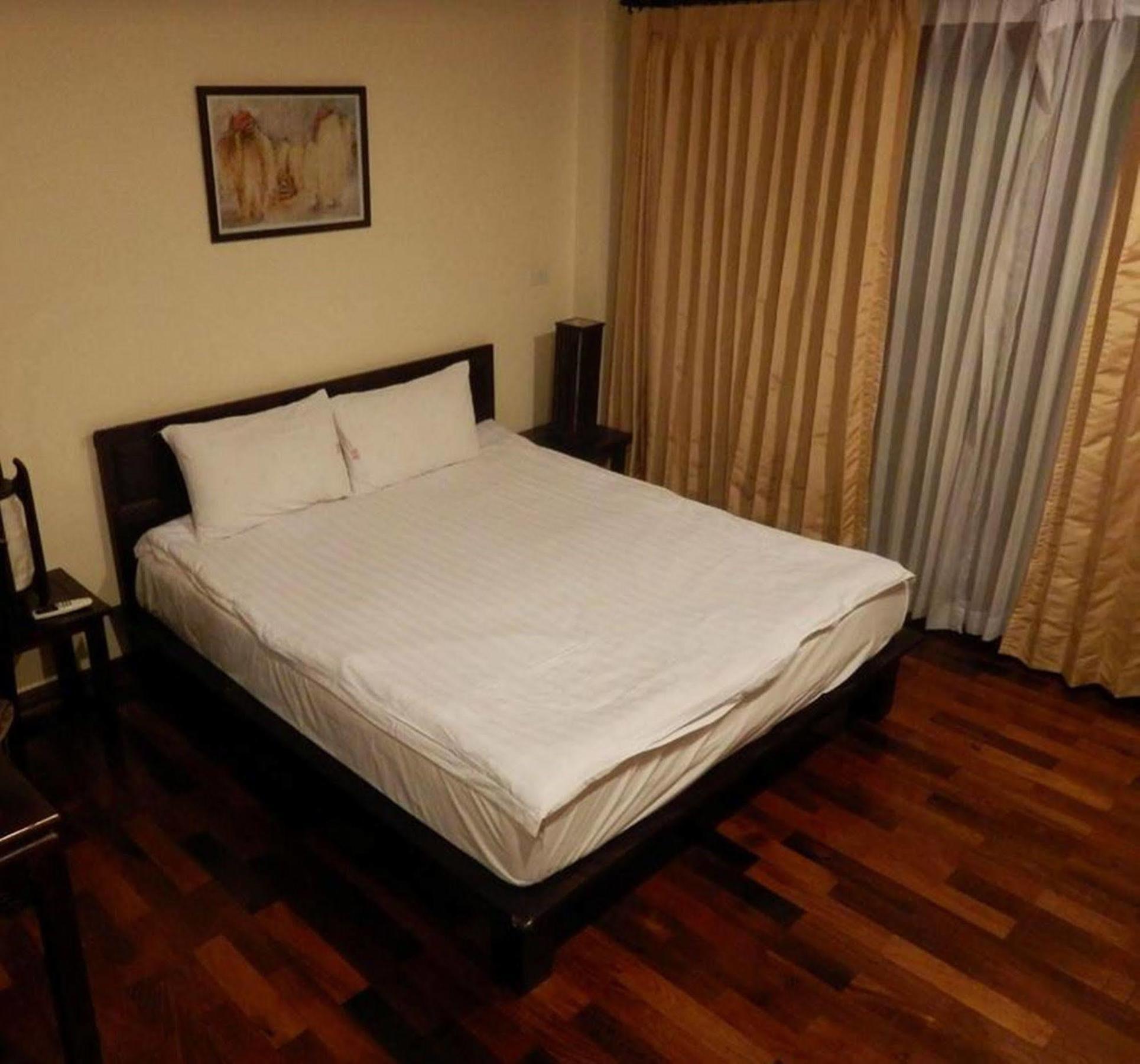Vayakorn Inn Vientiane Dış mekan fotoğraf